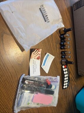 Modelones Gel Nail Kit with Red Accent Polish